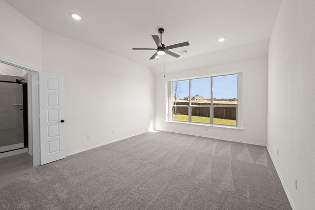 520 Waterford Park Boulevard, Weatherford, TX 76087