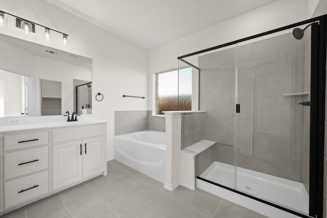 520 Waterford Park Boulevard, Weatherford, TX 76087