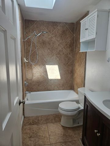 1407 Borrego, Santa Fe, NM 87507