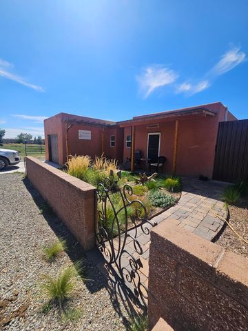 1407 Borrego, Santa Fe, NM 87507