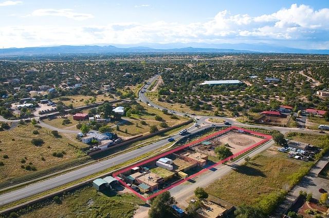 1407 Borrego, Santa Fe, NM 87507