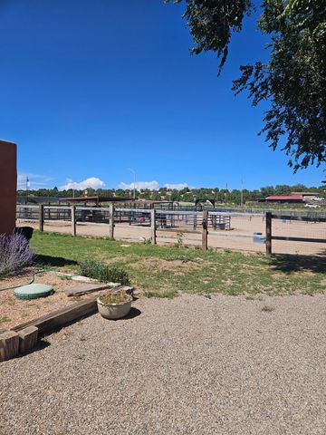 1407 Borrego, Santa Fe, NM 87507