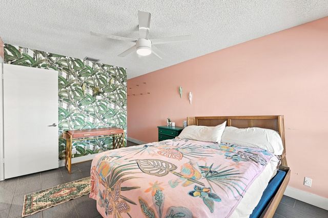 2016 SW 82nd Avenue, Davie, FL 33324