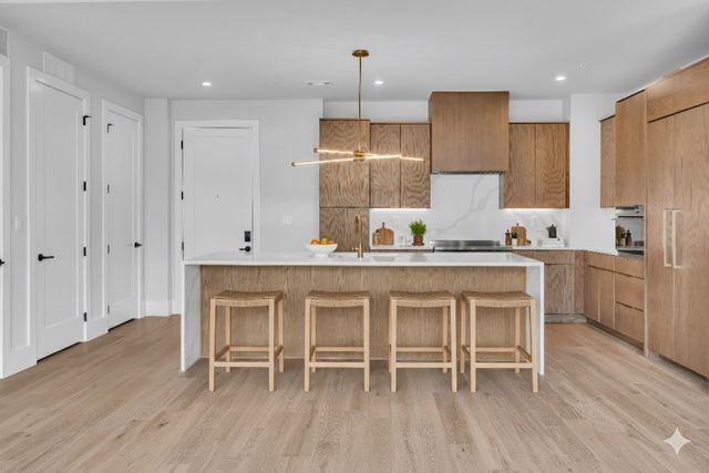 321 31st Ave N Apt 105, Nashville, TN 37203