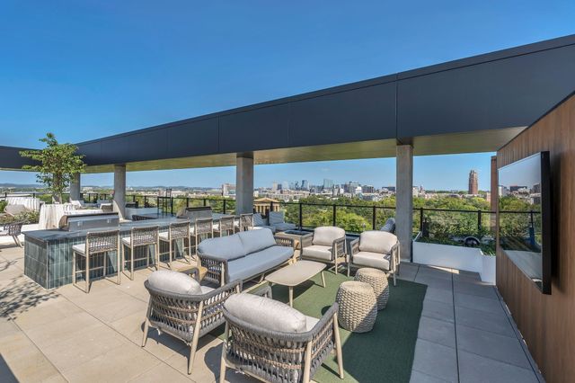 321 31st Ave N Apt 105, Nashville, TN 37203