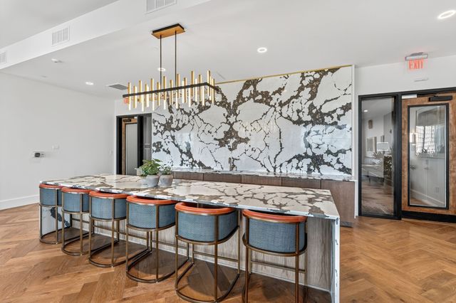 321 31st Ave N Apt 105, Nashville, TN 37203