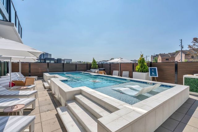 321 31st Ave N Apt 105, Nashville, TN 37203