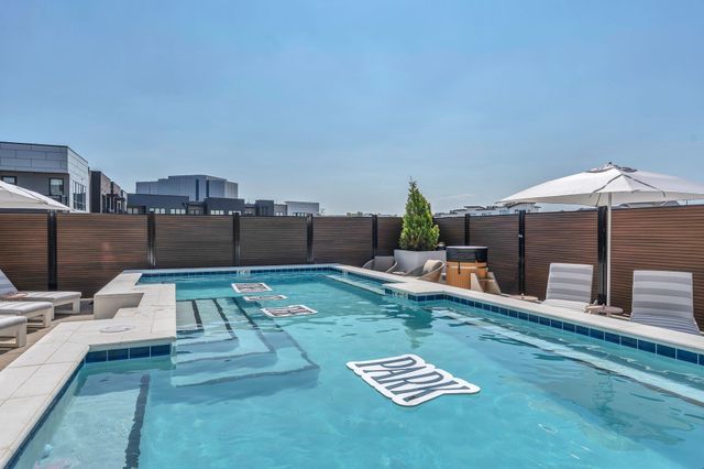 321 31st Ave N Apt 105, Nashville, TN 37203