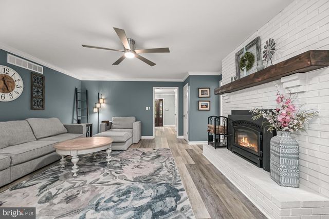 1717 JUSTIN DR, Gambrills, MD 21054