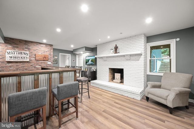 1717 JUSTIN DR, Gambrills, MD 21054