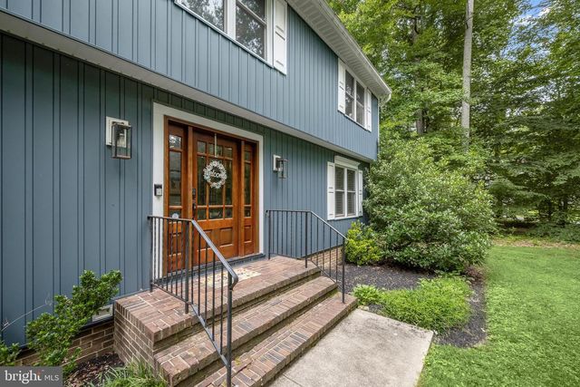 1717 JUSTIN DR, Gambrills, MD 21054
