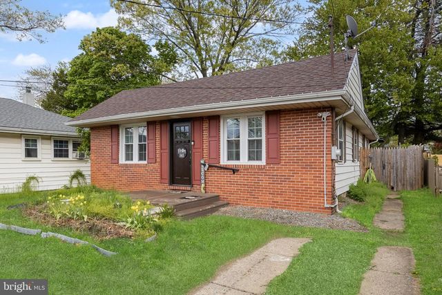 8454 HOLMAN AVE, Pennsauken, NJ 08110