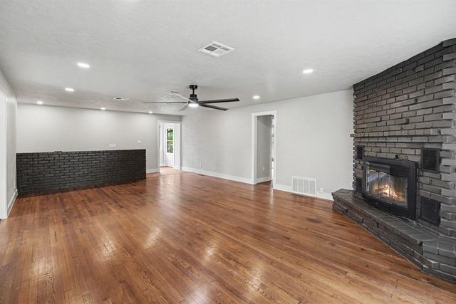 7830 NW 12th Street, Oklahoma City, OK 73127