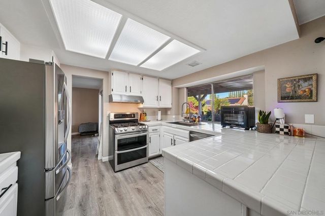 45630 Rainbow Canyon Rd, Temecula, CA 92592