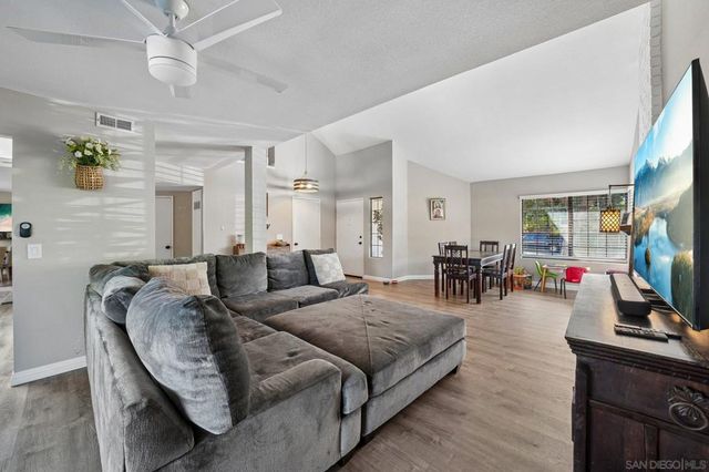 45630 Rainbow Canyon Rd, Temecula, CA 92592