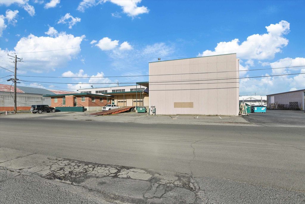 3303 E Ferry Ave, Spokane, WA 99202 photo 3