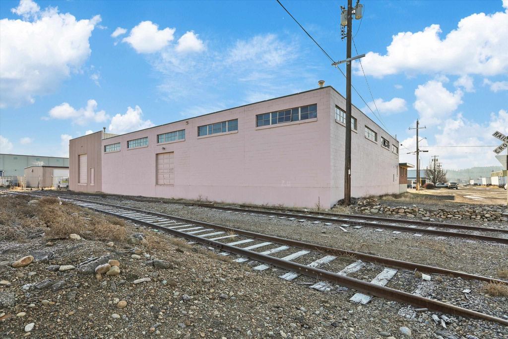 3303 E Ferry Ave, Spokane, WA 99202 photo 9