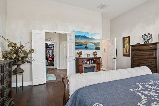 4556 Durrand Drive, Grand Prairie, TX 75052