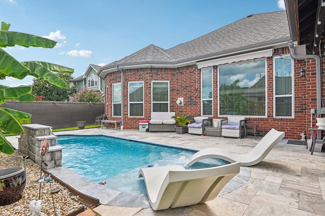 4556 Durrand Drive, Grand Prairie, TX 75052
