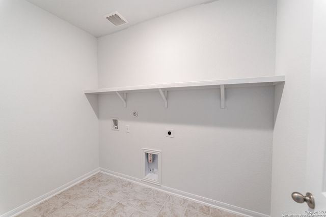 5202 Olene Flats, Von Ormy, TX 78073