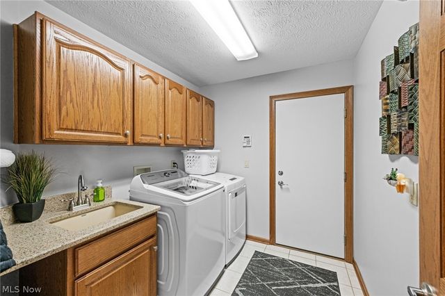 11148 Hempstead Lane, North Royalton, OH 44133