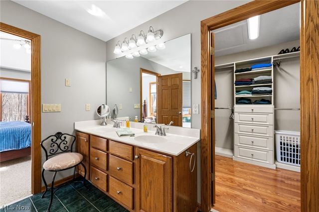 11148 Hempstead Lane, North Royalton, OH 44133