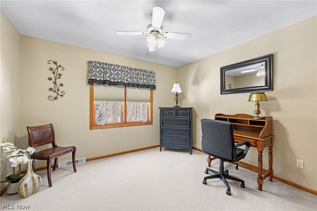 11148 Hempstead Lane, North Royalton, OH 44133