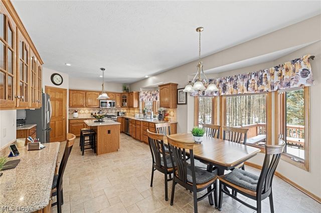 11148 Hempstead Lane, North Royalton, OH 44133