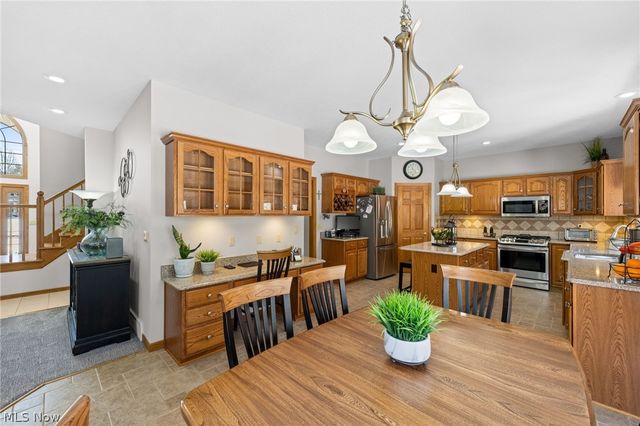 11148 Hempstead Lane, North Royalton, OH 44133