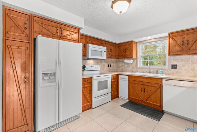 115 Cornelius Road, Guntersville, AL 35976