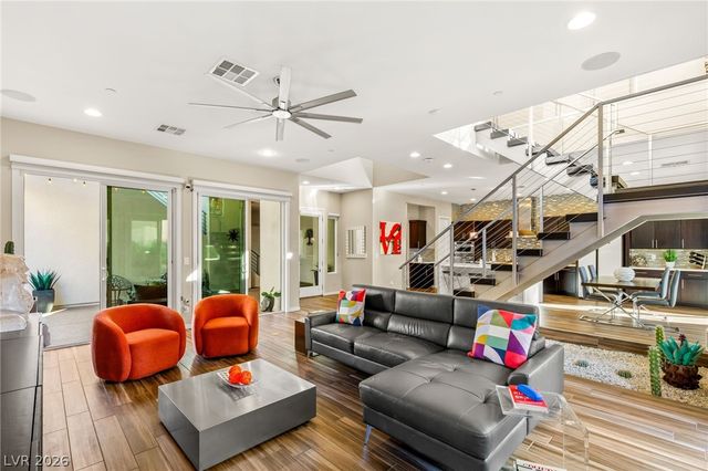 229 Glen Lee Street, Henderson, NV 89012