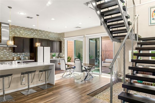 229 Glen Lee Street, Henderson, NV 89012