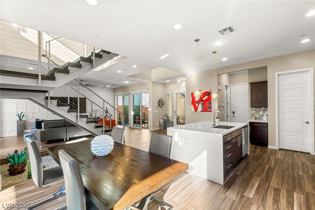 229 Glen Lee Street, Henderson, NV 89012