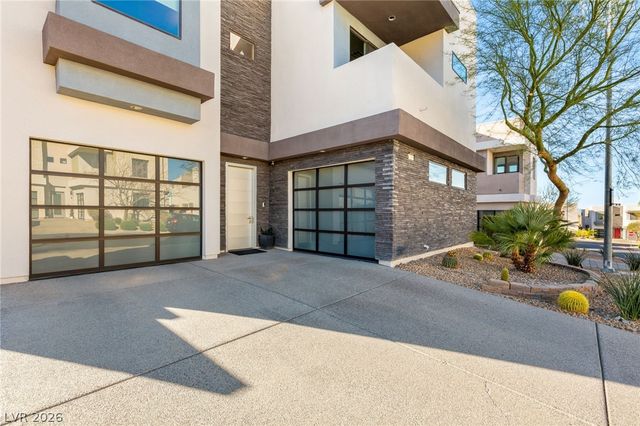 229 Glen Lee Street, Henderson, NV 89012