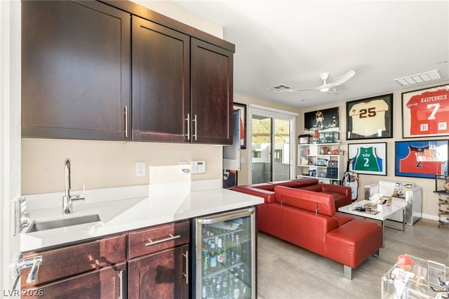 229 Glen Lee Street, Henderson, NV 89012