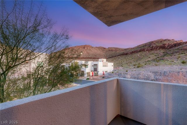 229 Glen Lee Street, Henderson, NV 89012