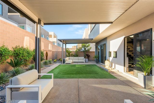 229 Glen Lee Street, Henderson, NV 89012