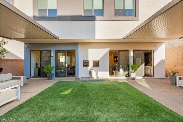 229 Glen Lee Street, Henderson, NV 89012