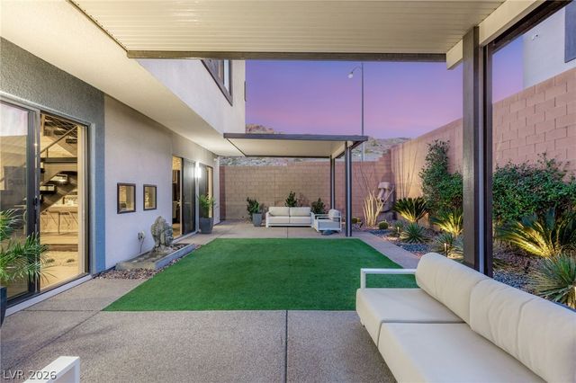 229 Glen Lee Street, Henderson, NV 89012