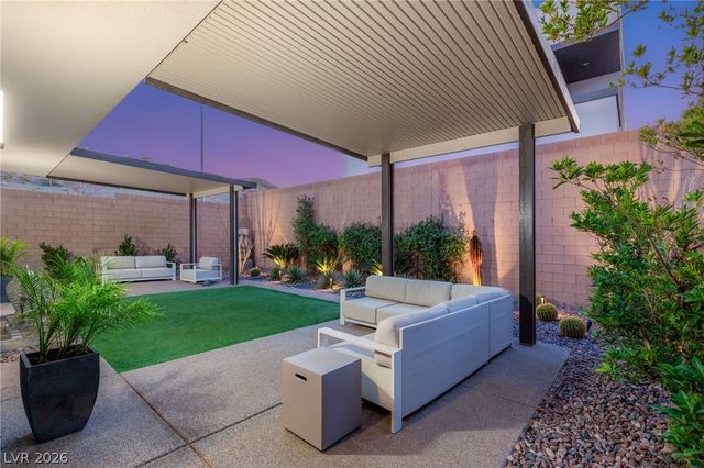 229 Glen Lee Street, Henderson, NV 89012