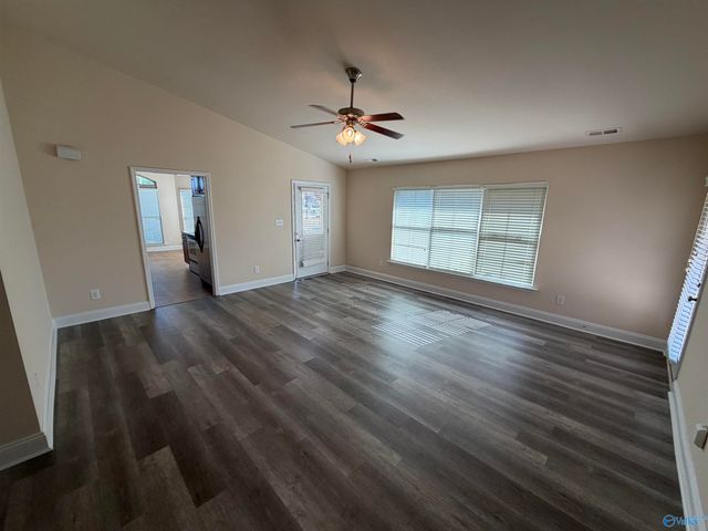 4804 Carrington Blvd, Owens Cross Roads, AL 35863