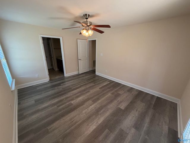 4804 Carrington Blvd, Owens Cross Roads, AL 35863