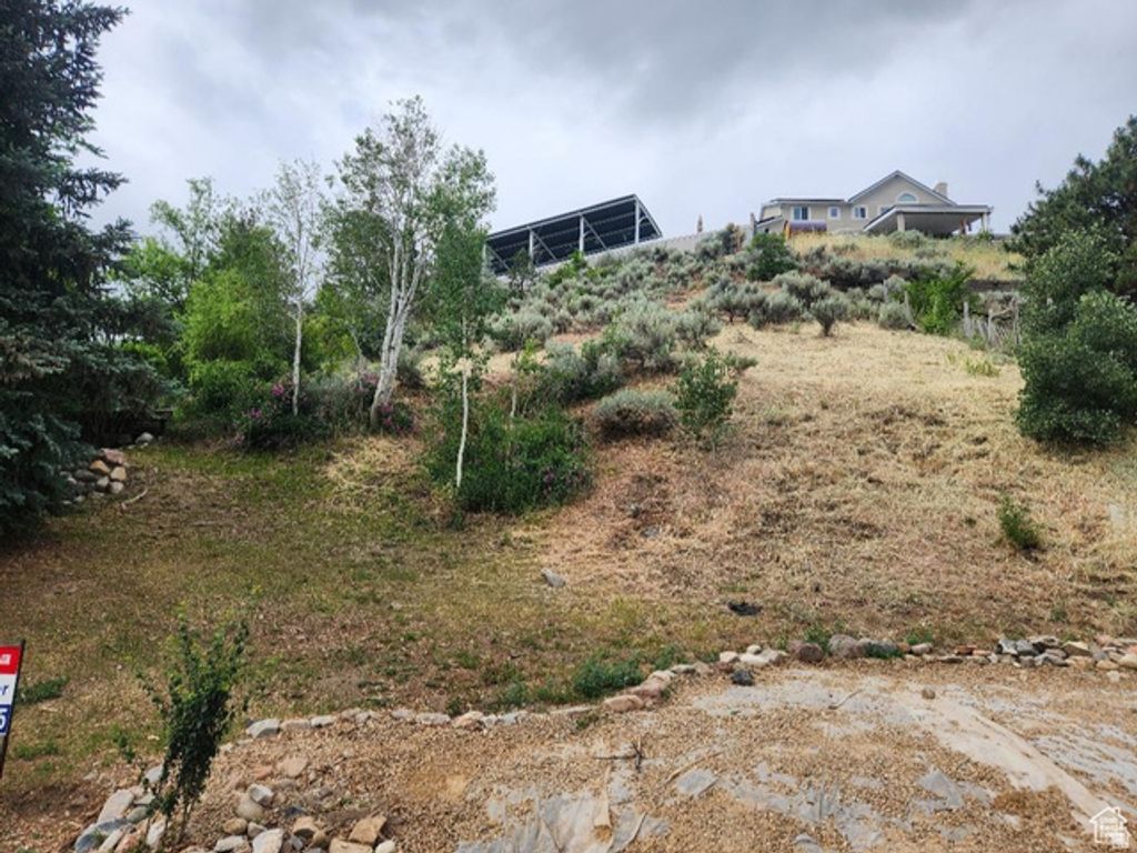 1924 E VISCOUNTI DR, Sandy, UT 84093