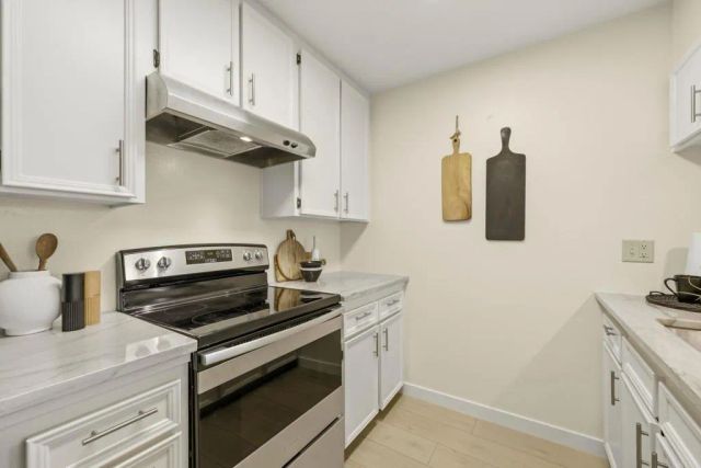 5704 Baltimore Dr. 304, La Mesa, CA 91942