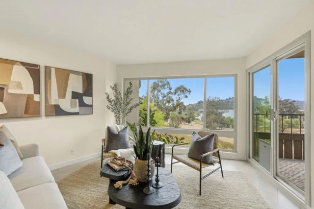 5704 Baltimore Dr. 304, La Mesa, CA 91942