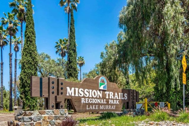 5704 Baltimore Dr. 304, La Mesa, CA 91942