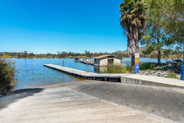 5704 Baltimore Dr. 304, La Mesa, CA 91942
