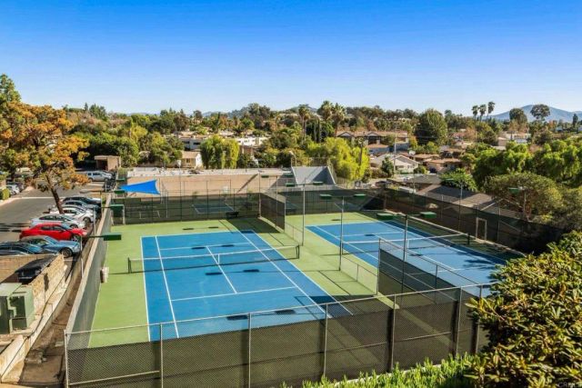 5704 Baltimore Dr. 304, La Mesa, CA 91942