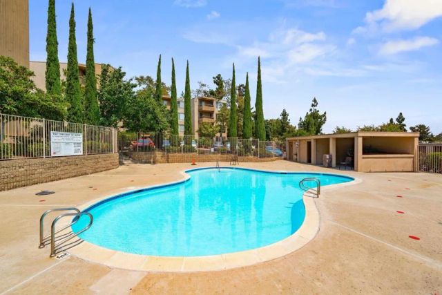 5704 Baltimore Dr. 304, La Mesa, CA 91942