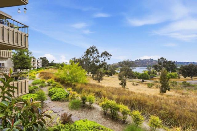 5704 Baltimore Dr. 304, La Mesa, CA 91942